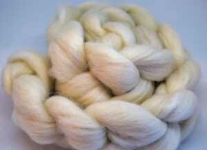 Baby Alpaca Combtop - White